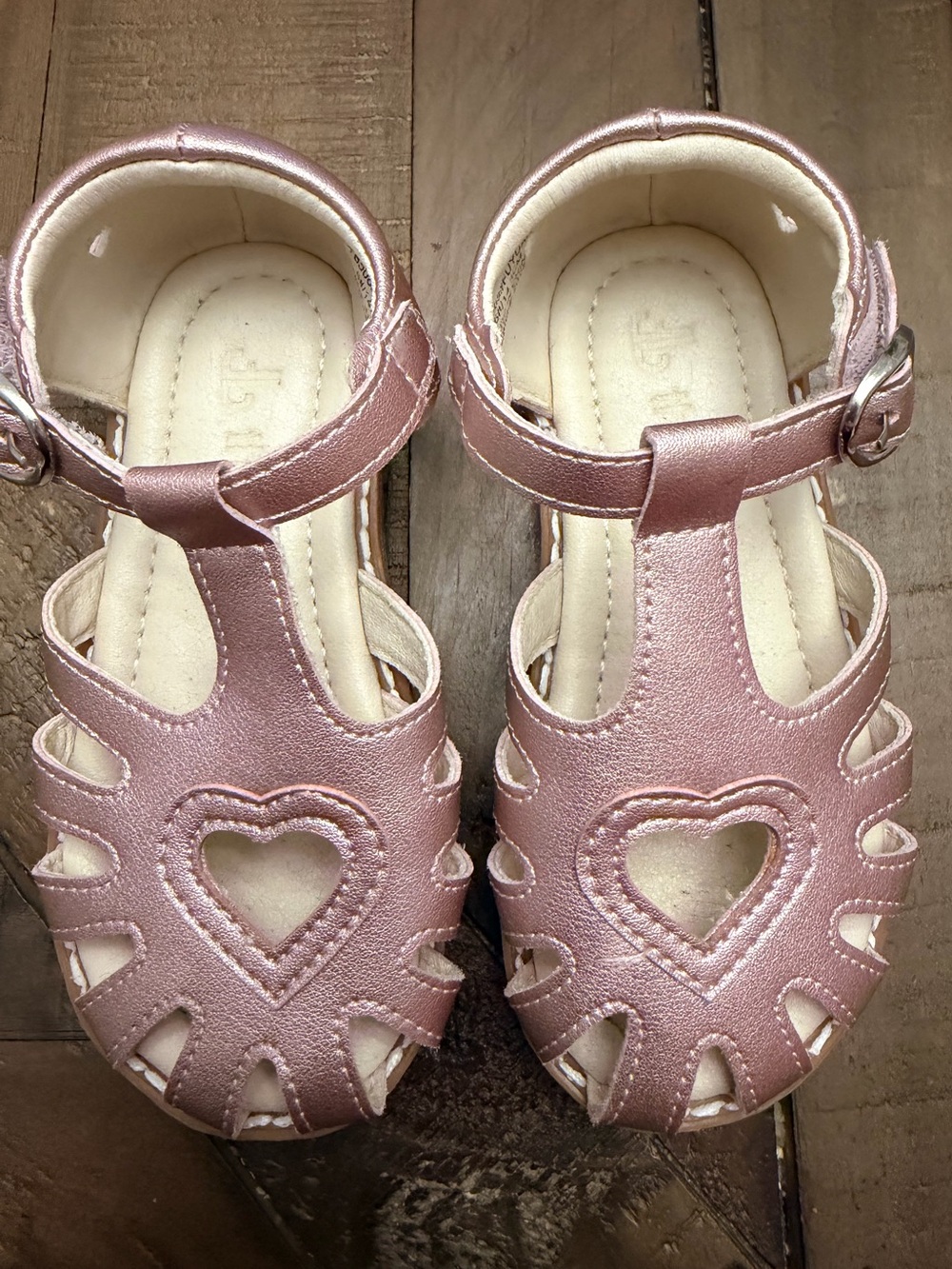 Girls Metallic Pink Heart Cutout T-Strap Sandals